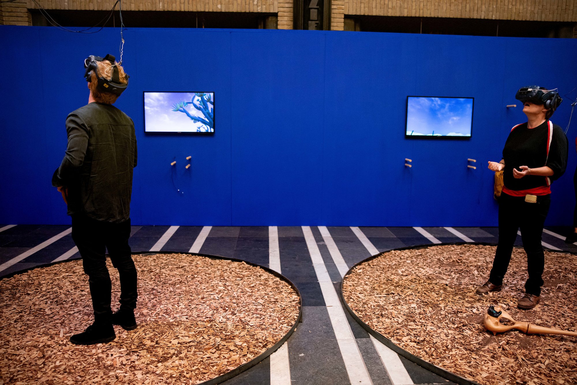 Weightless Collaboration